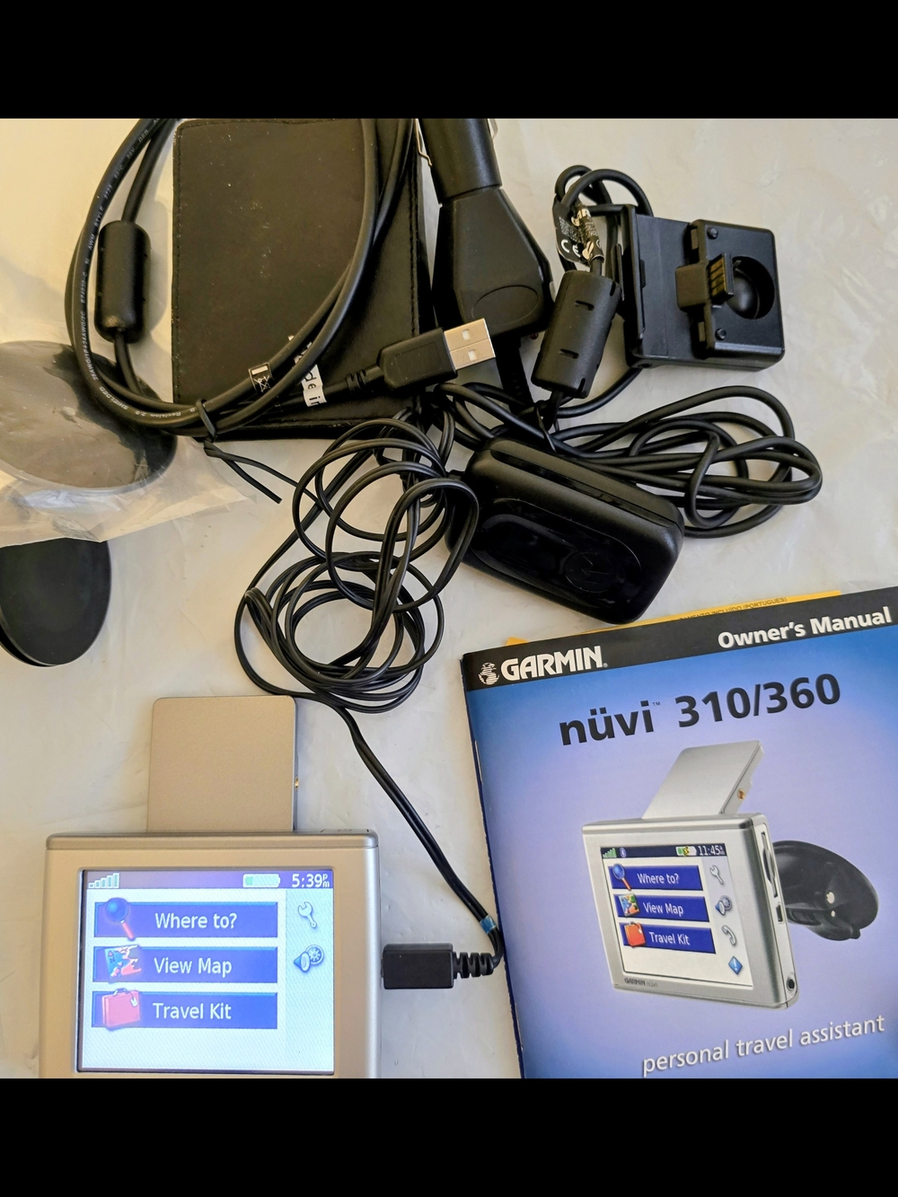 Garmin nüvi 310/360 GPS with Accessories - Silver/Black Like New